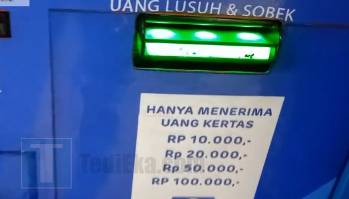 tvm jak lingko masukkan uang tunai